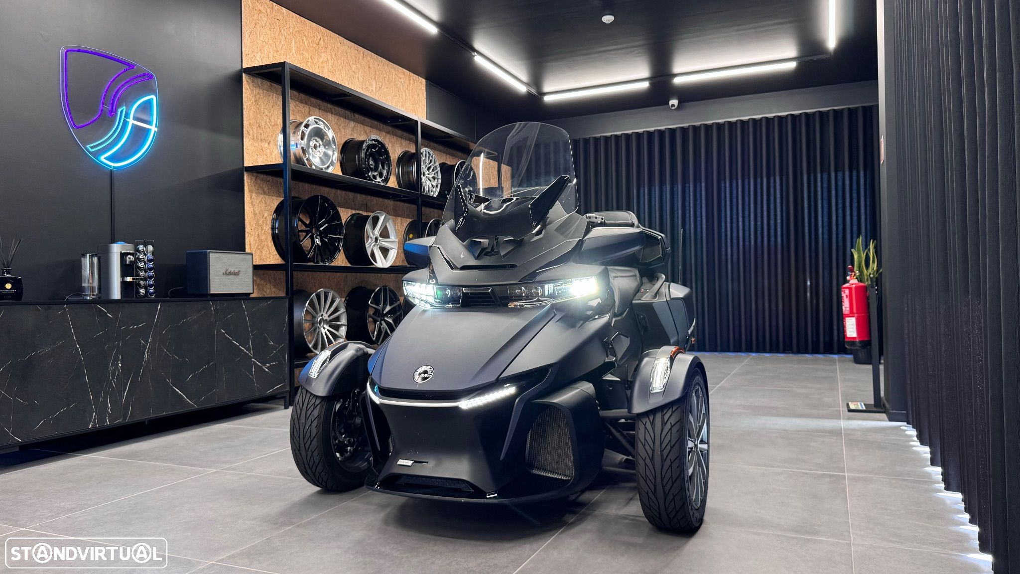 Can-Am Spyder RT Sea to Sky - 1