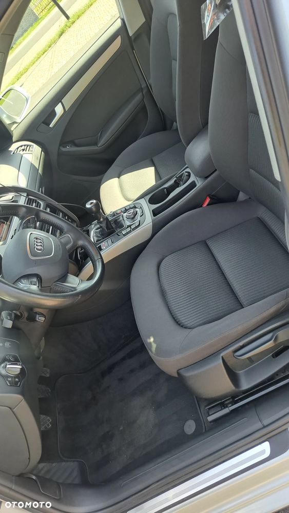 Audi A4 Avant 2.0 TDI DPF Attraction - 3