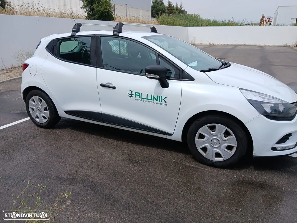 Renault CLIO 1.5 DCI - 2