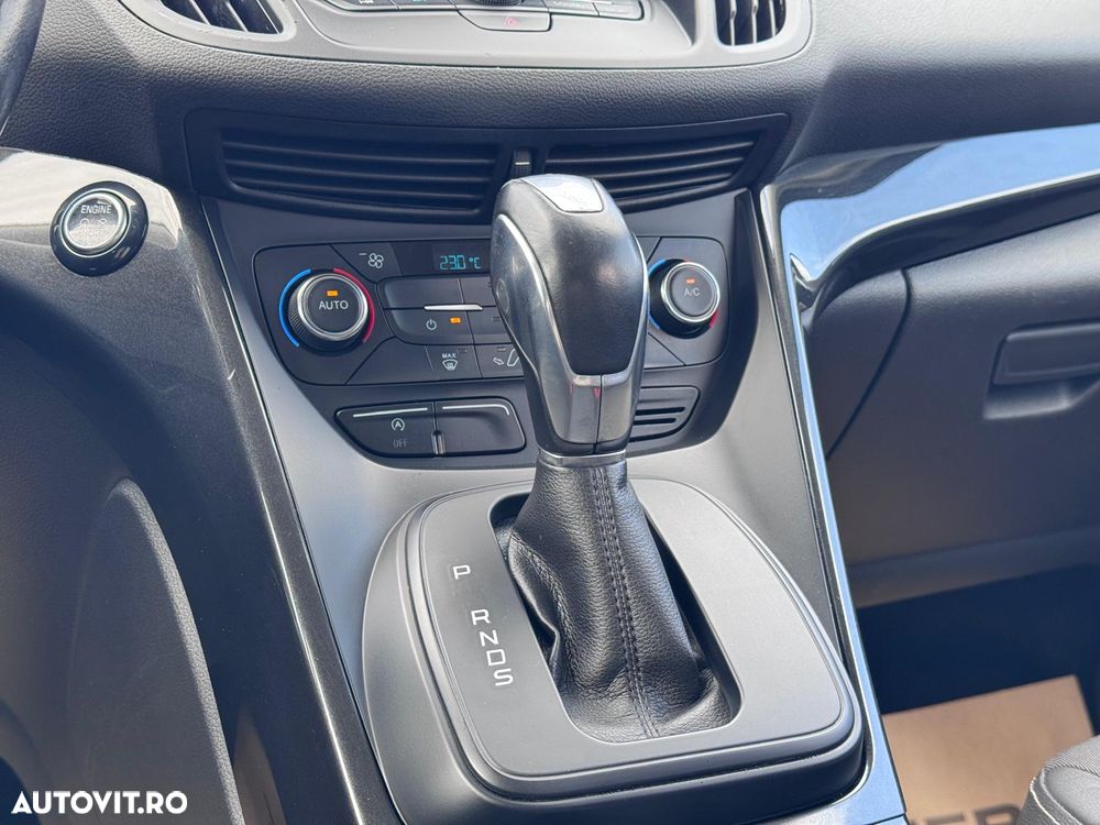 Ford Kuga 1.5 EcoBoost 4x4 Aut. Trend - 16