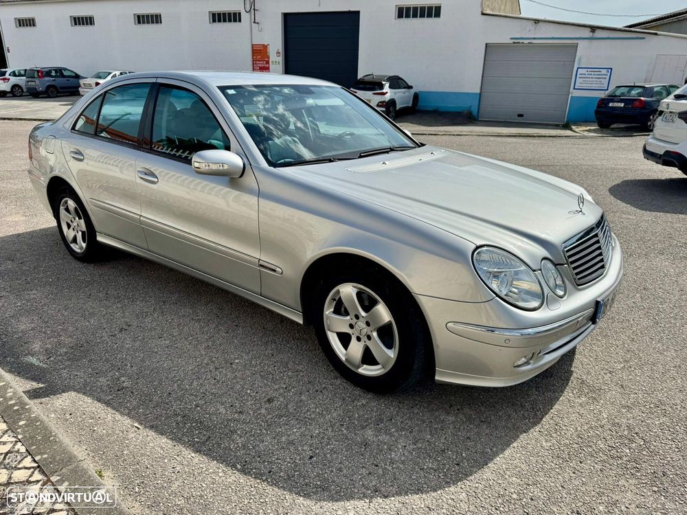 Mercedes-Benz E 270 - 1