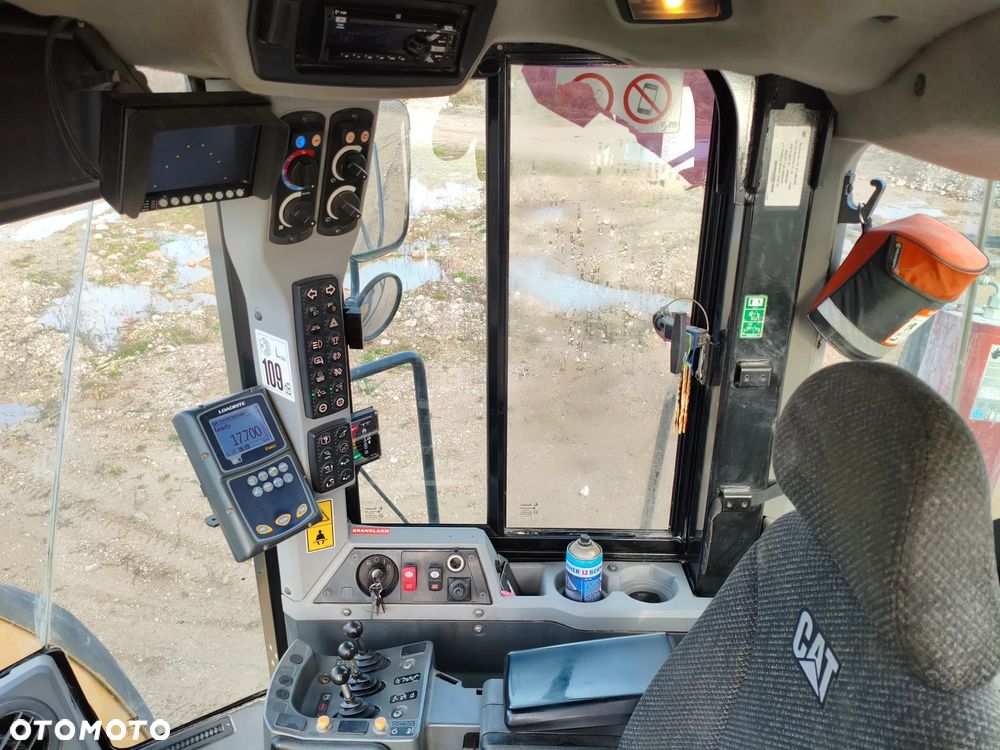 Caterpillar 980K - 12