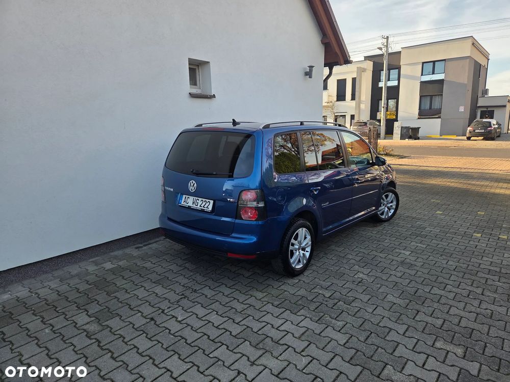 Volkswagen Touran 1.4 TSI DSG Freestyle - 4