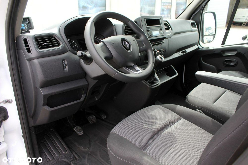 Renault Master - 16