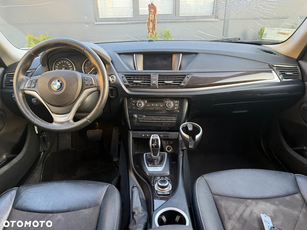 BMW X1 xDrive20d xLine - 15