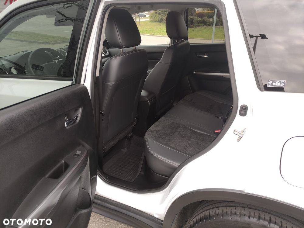 Suzuki Vitara 1.4 Boosterjet Elegance 2WD - 21