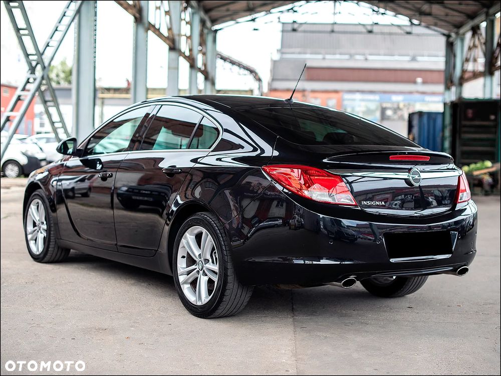 Opel Insignia - 8
