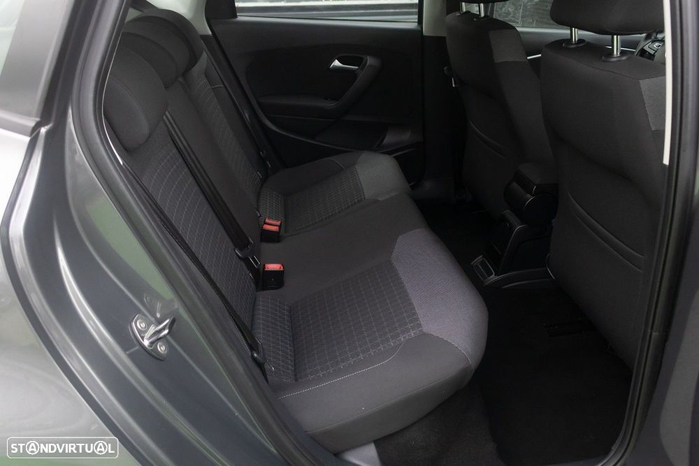 VW Polo 1.0 Confortline - 22