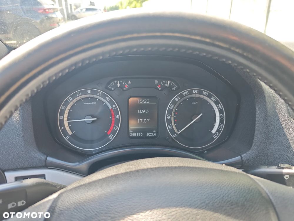 Skoda Octavia 2.0 TDI RS - 7