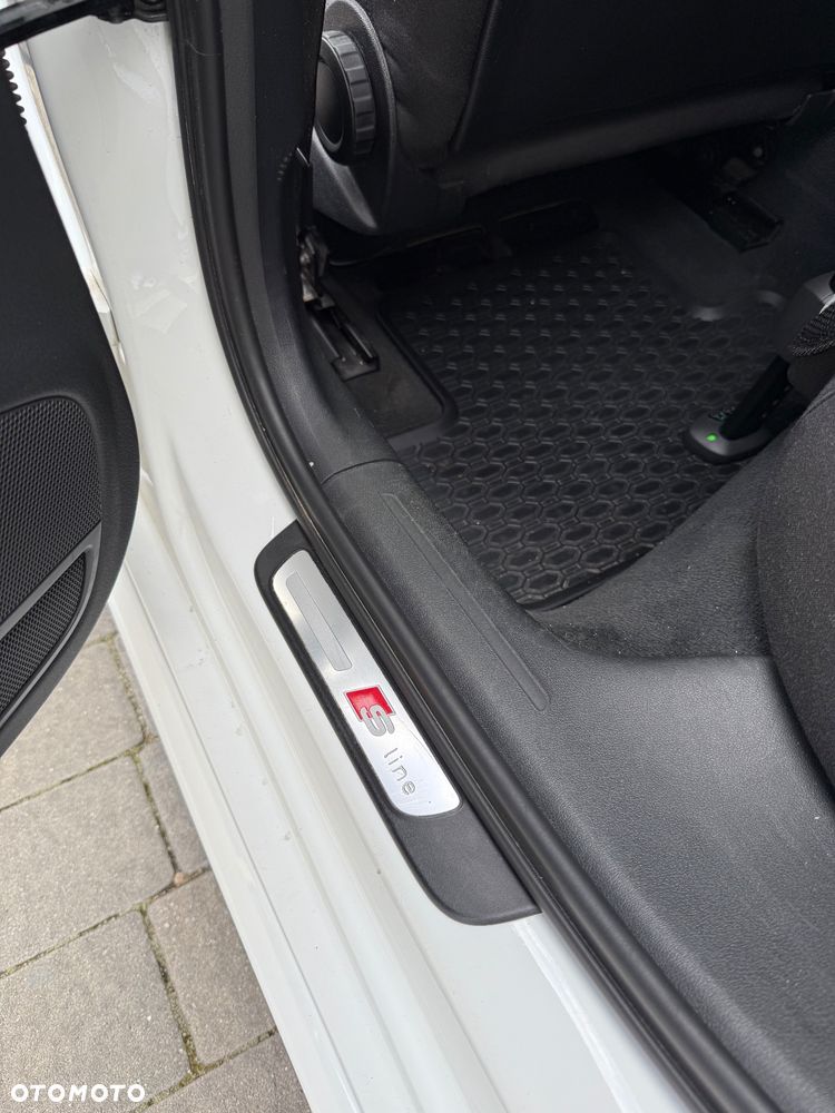 Audi A4 - 16