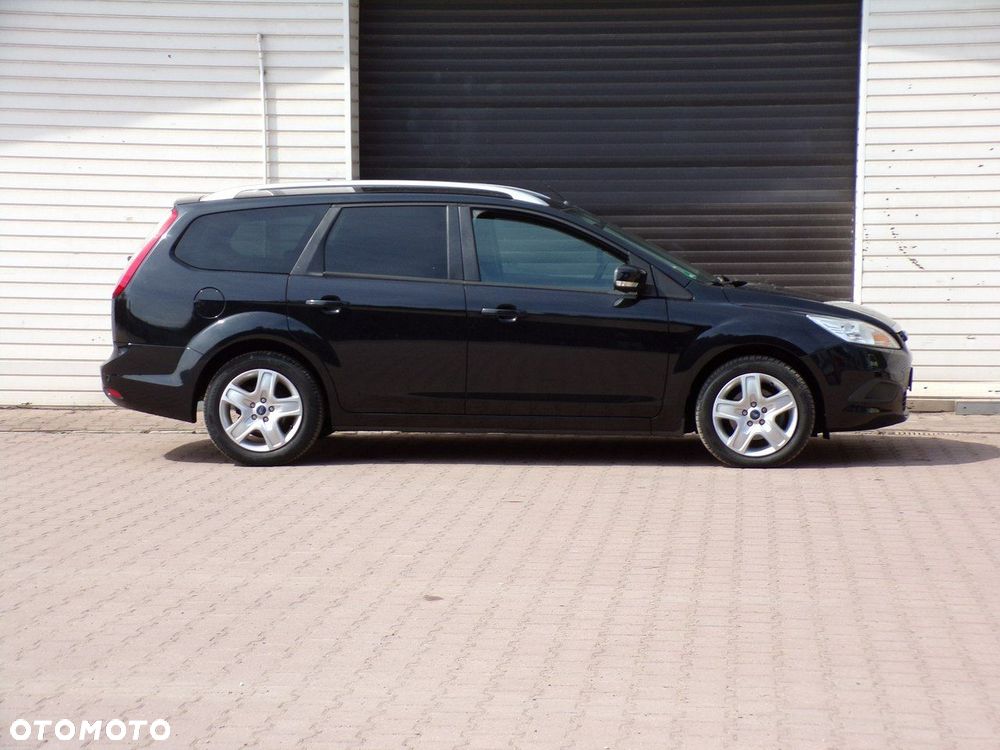 Ford Focus - 11