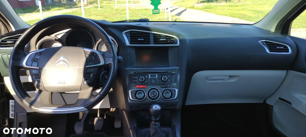 Citroën C4 2.0 HDi Exclusive - 10