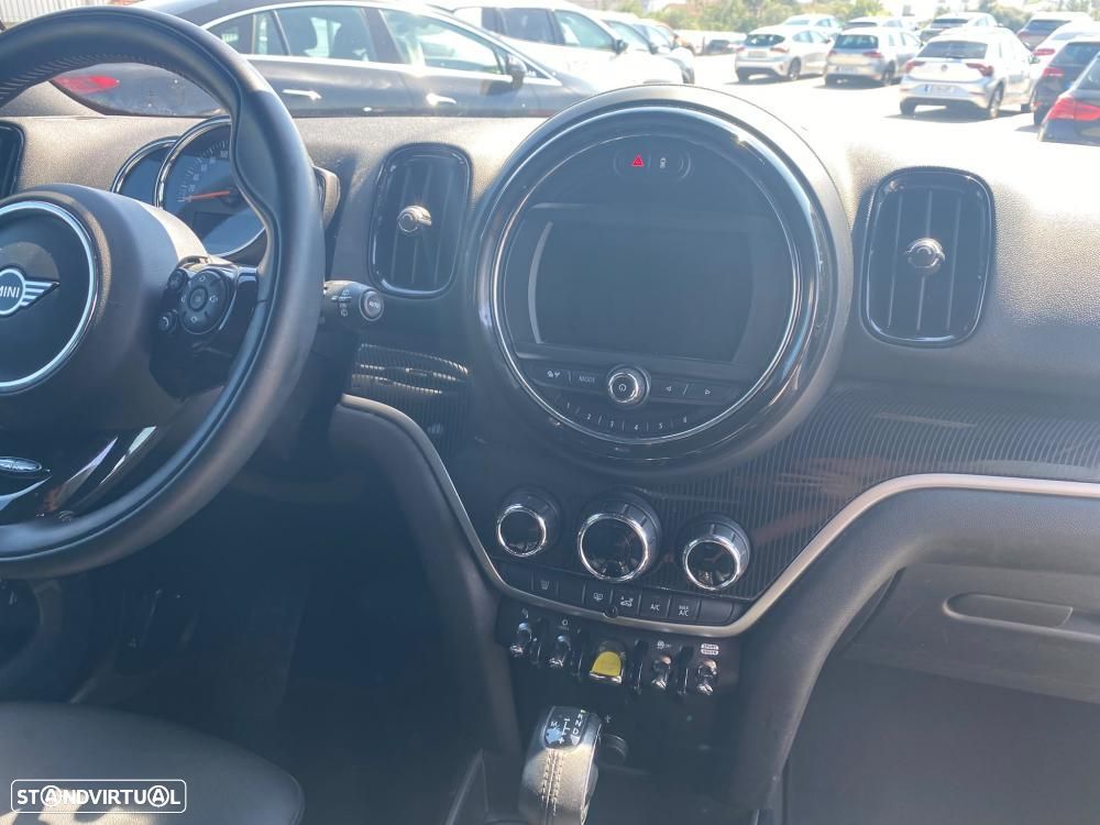 MINI Countryman Cooper SE ALL4 Auto - 7
