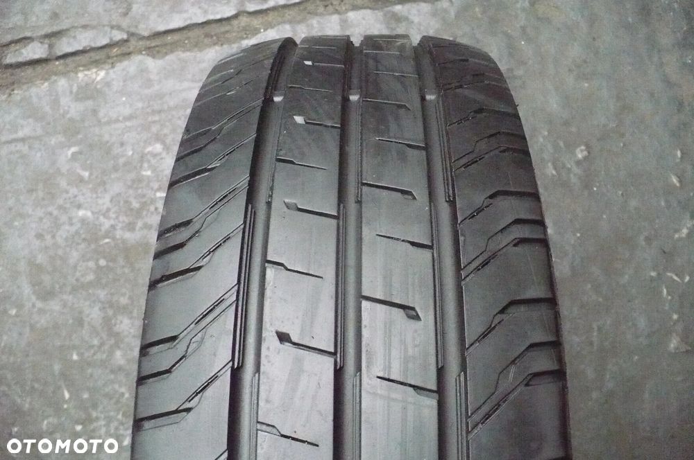 CONTINENTAL VanContact 200 205/65R16C 7,9mm 2022 - 1