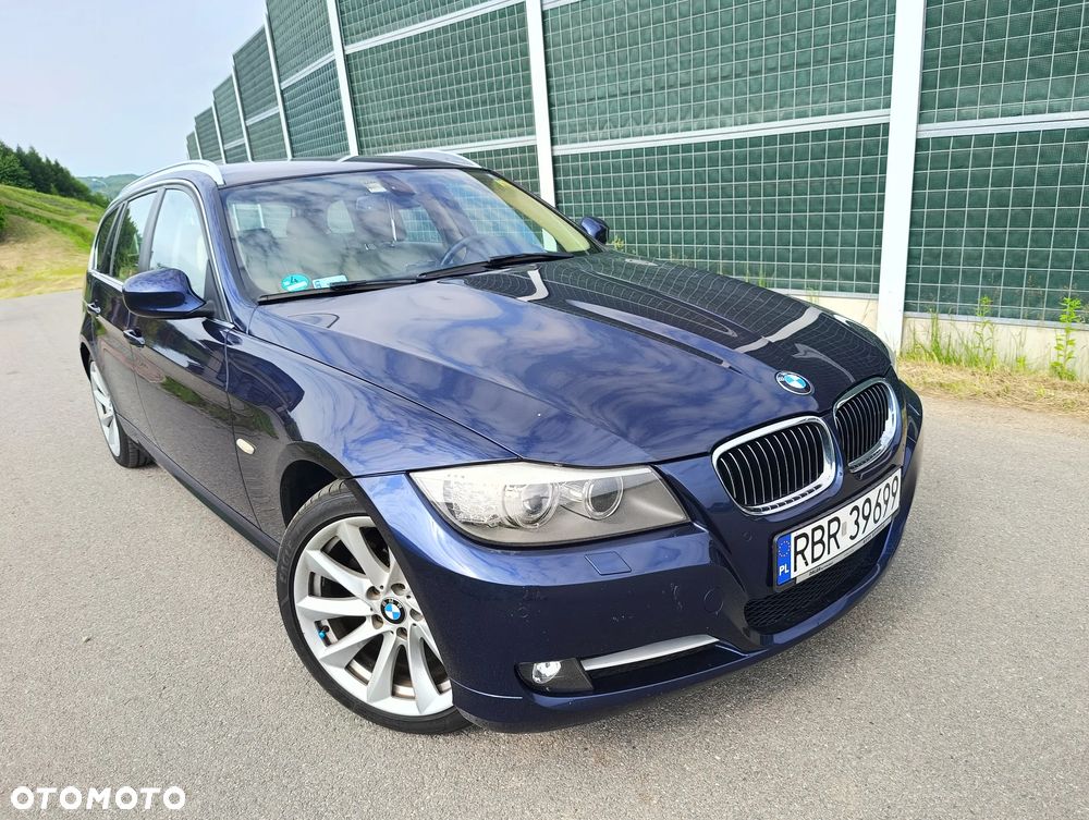 BMW Seria 3 320d xDrive DPF Touring Edition Exclusive - 8