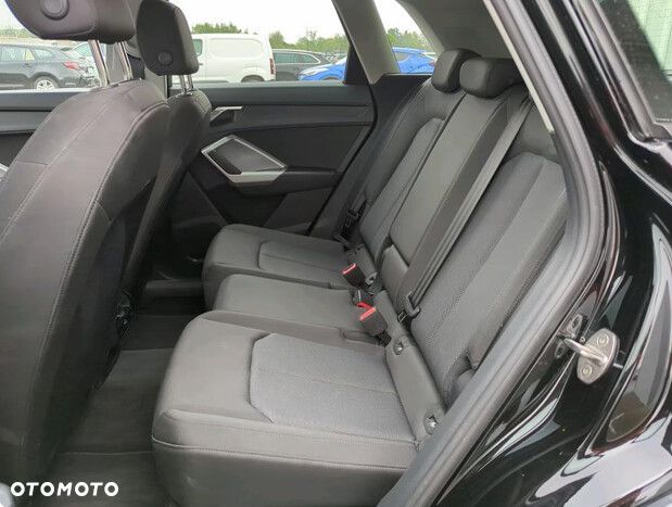 Audi Q3 - 4