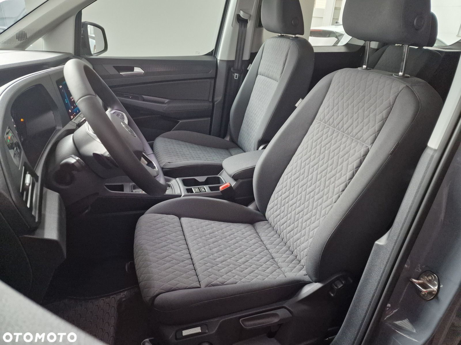 Volkswagen Caddy - 11
