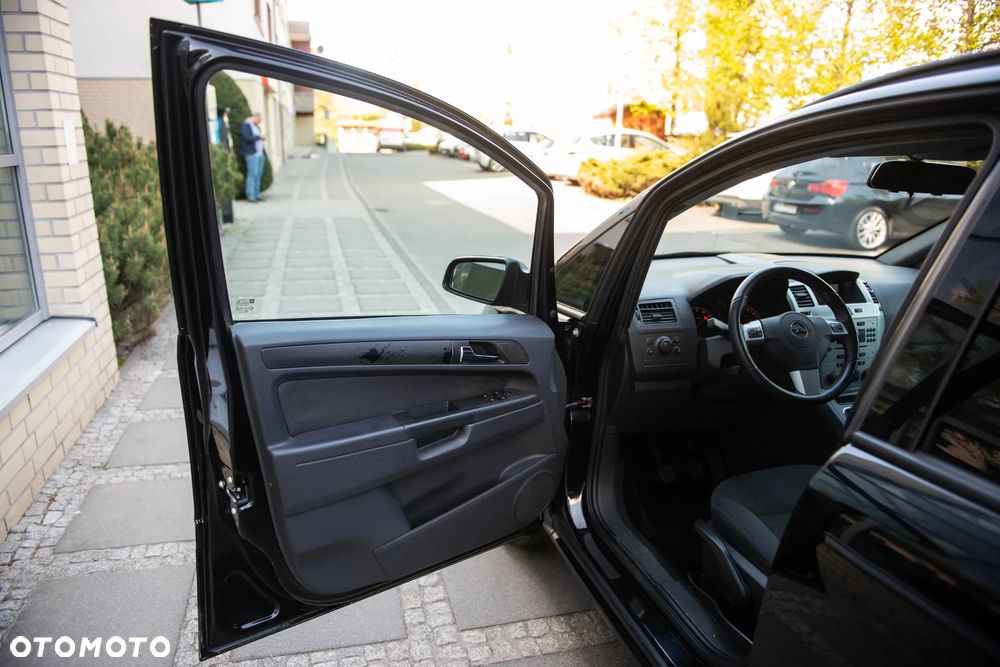 Opel Zafira 1.6 ECOFLEX Family Plus - 16