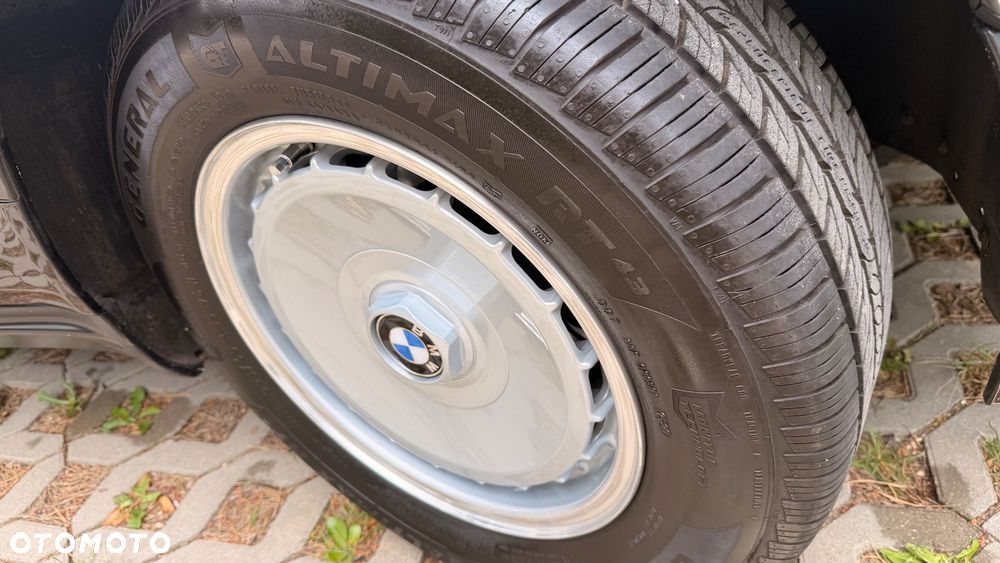 BMW Seria 7 - 25