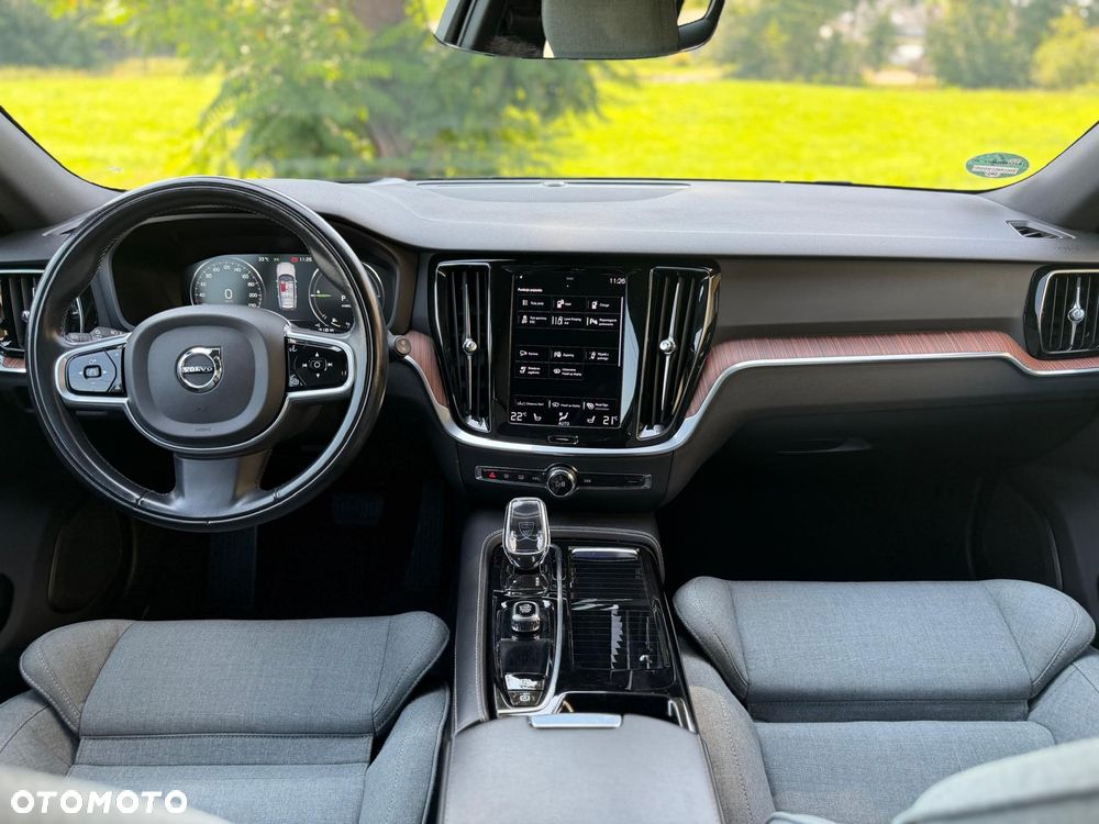 Volvo V60 T6 AWD Recharge Geartronic Inscription - 20