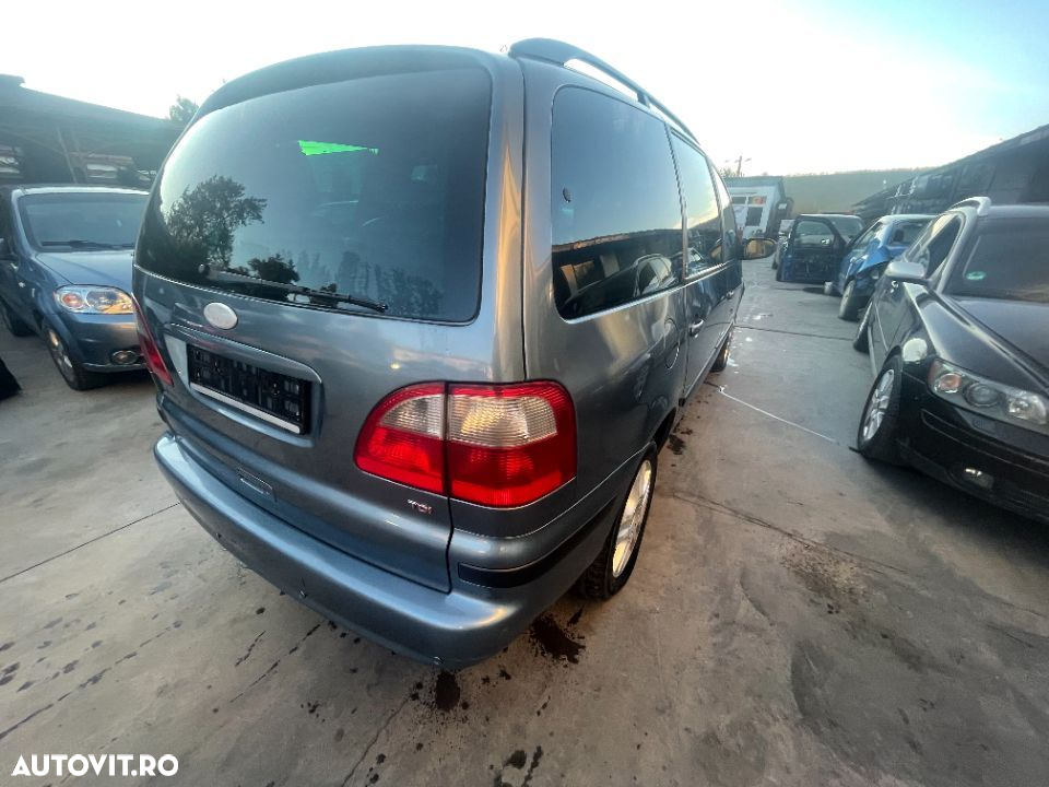 Dezmembram Ford Galaxy an fabr 2002 1.9 AUY - 4