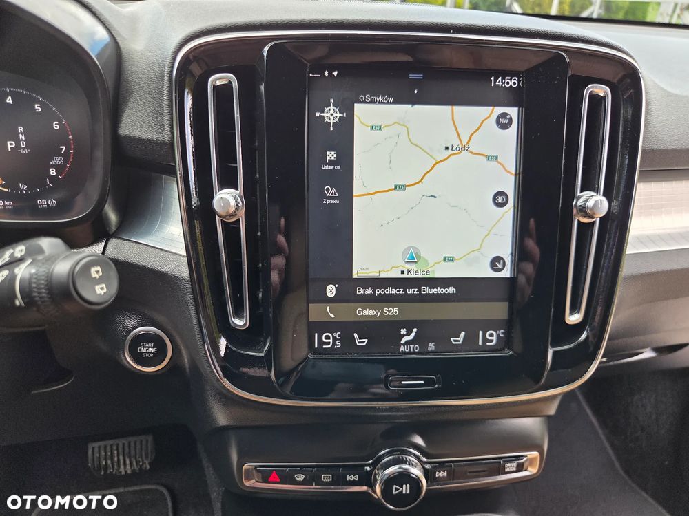 Volvo XC 40 T5 AWD Geartronic Momentum - 29
