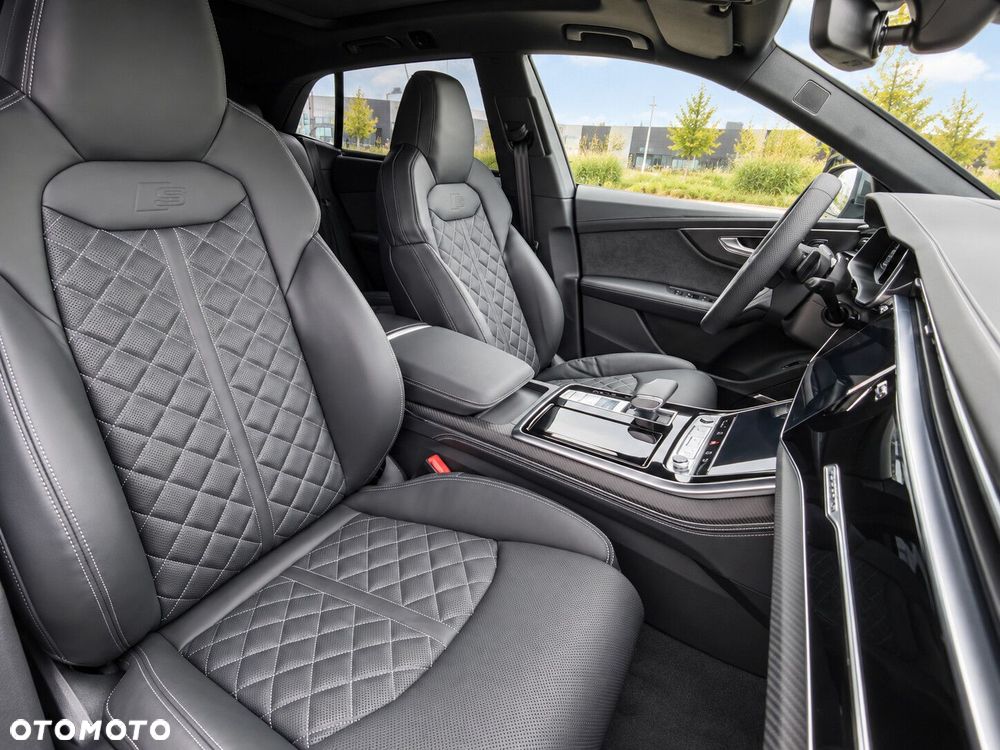 Audi Q8 - 19
