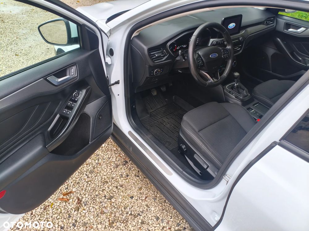 Ford Focus 1.5 EcoBlue Start-Stopp-System TITANIUM X - 9