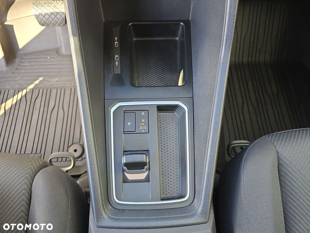 Ford Transit-connect - 20
