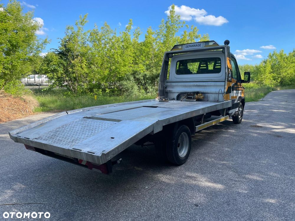 Iveco DAILY - 15