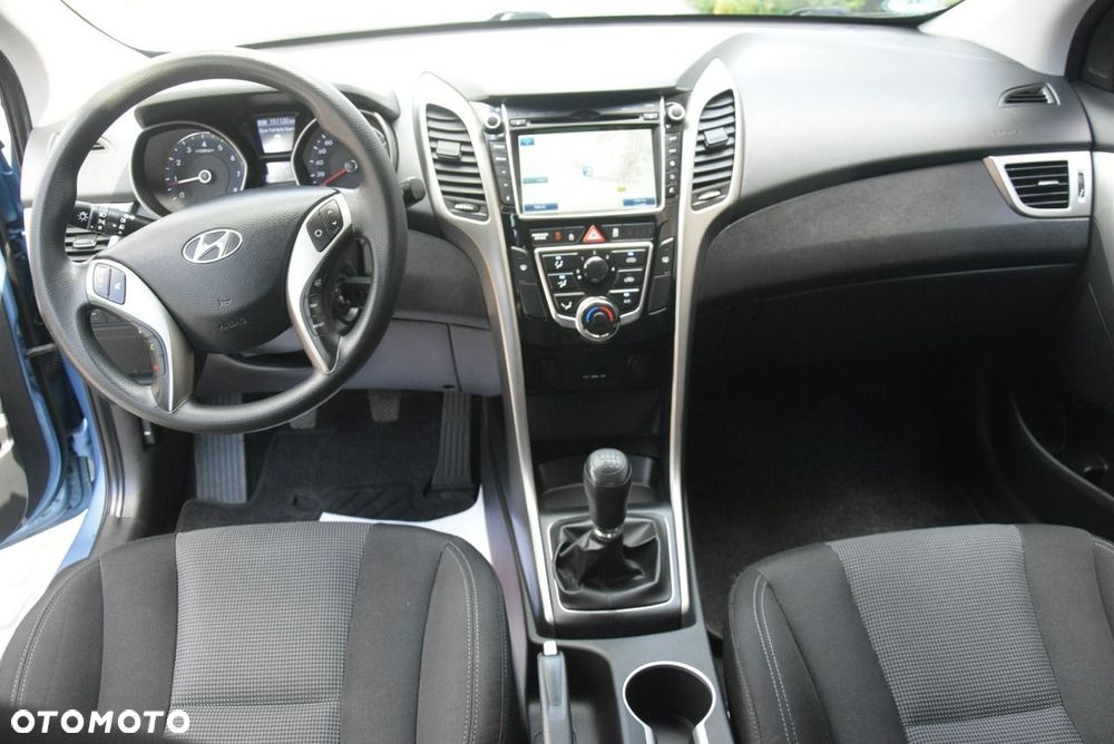 Hyundai i30 1.4 Premium - 25