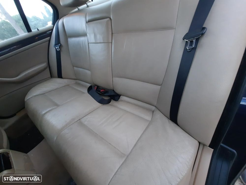 BMW 320 d Touring - 7