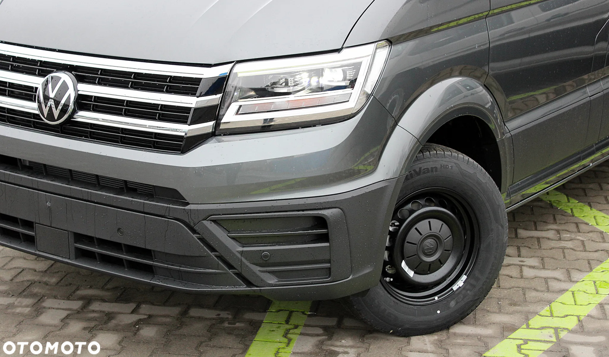 Volkswagen Crafter - 2