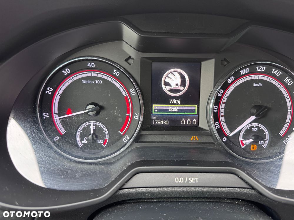 Skoda Octavia 2.0 TSI RS 245 - 8