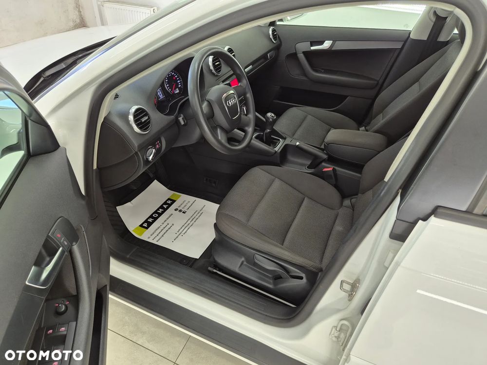 Audi A3 Sportback 1.9 TDI DPF Ambition - 20