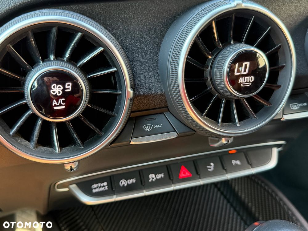 Audi TT Coupé 45 TFSI Quattro S tronic - 17