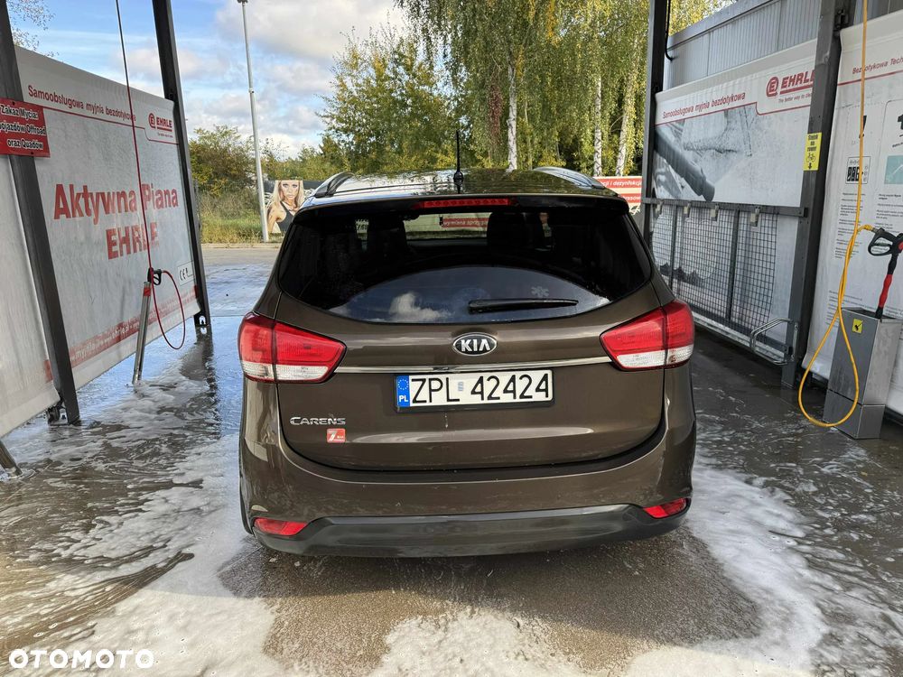 Kia Carens 1.6 GDI L - 5