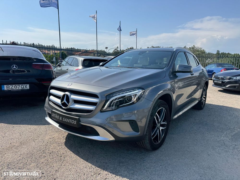 Mercedes-Benz GLA 180 d Urban - 27