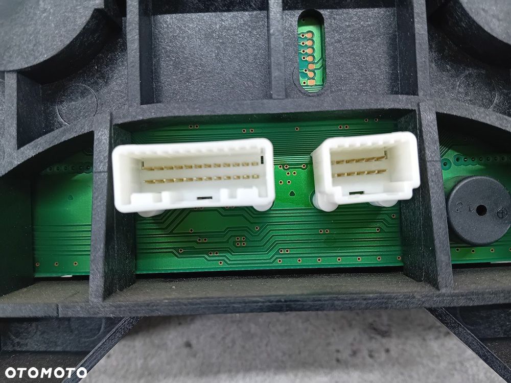 LICZNIK INFINITI FX35 G11206A03000 3.5 V6 - 8