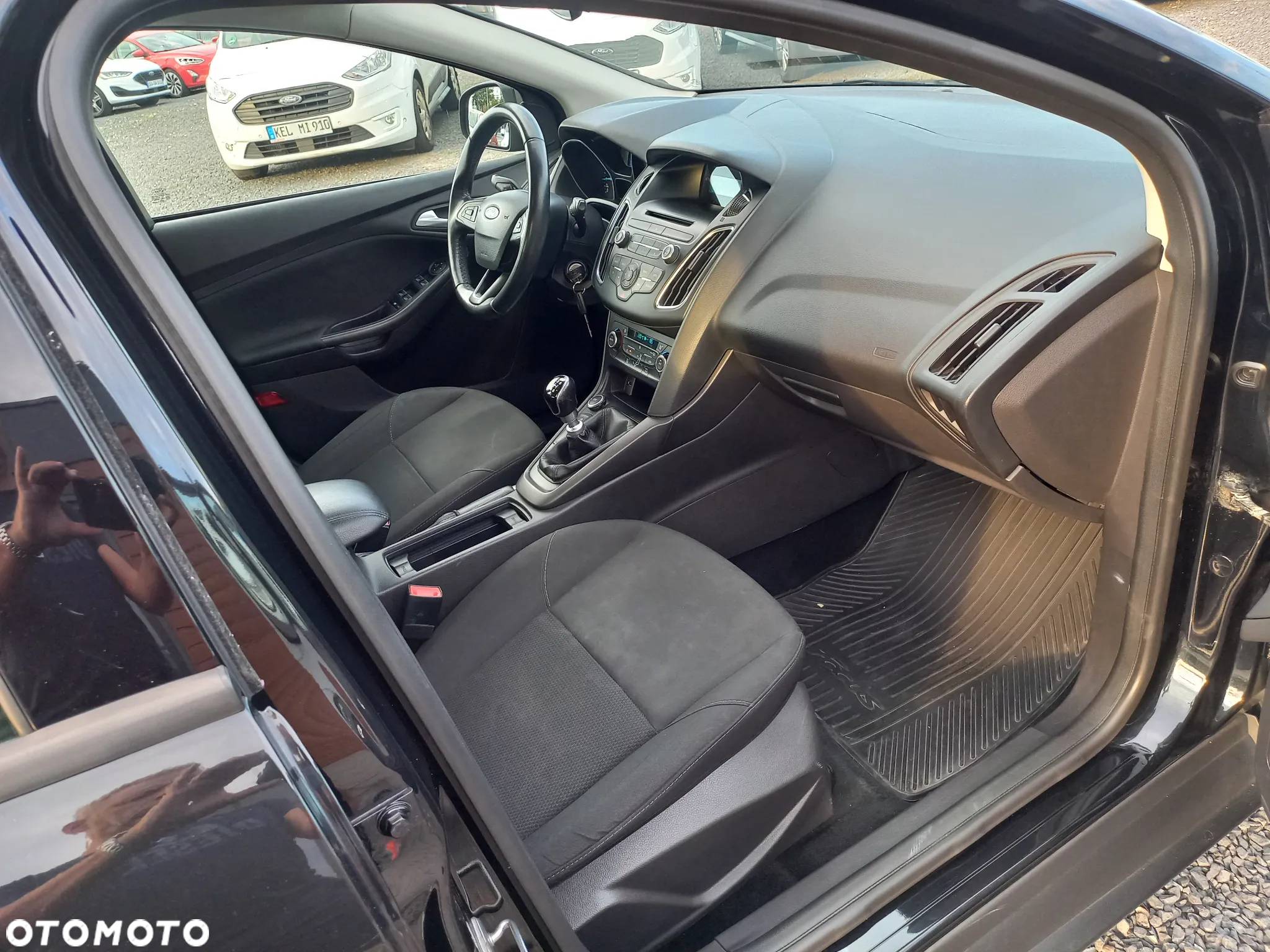 Ford Focus - 17