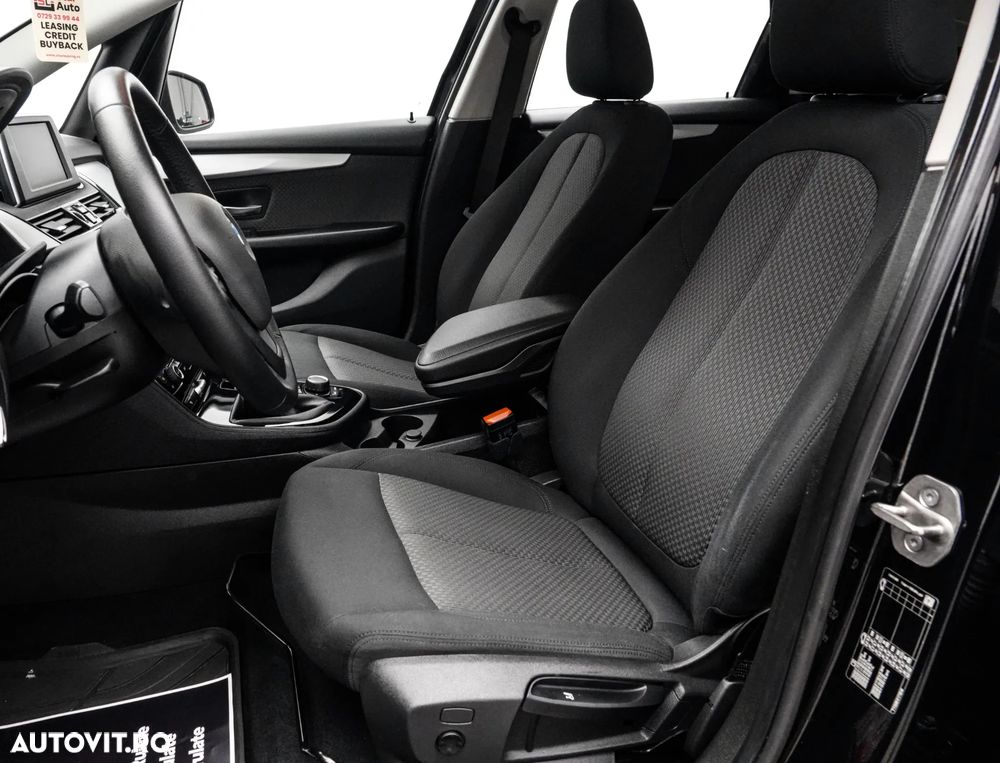 BMW Seria 2 216d Sport Line - 14