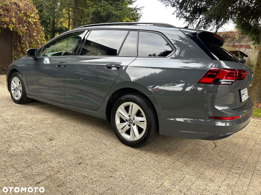 Volkswagen Golf - 22