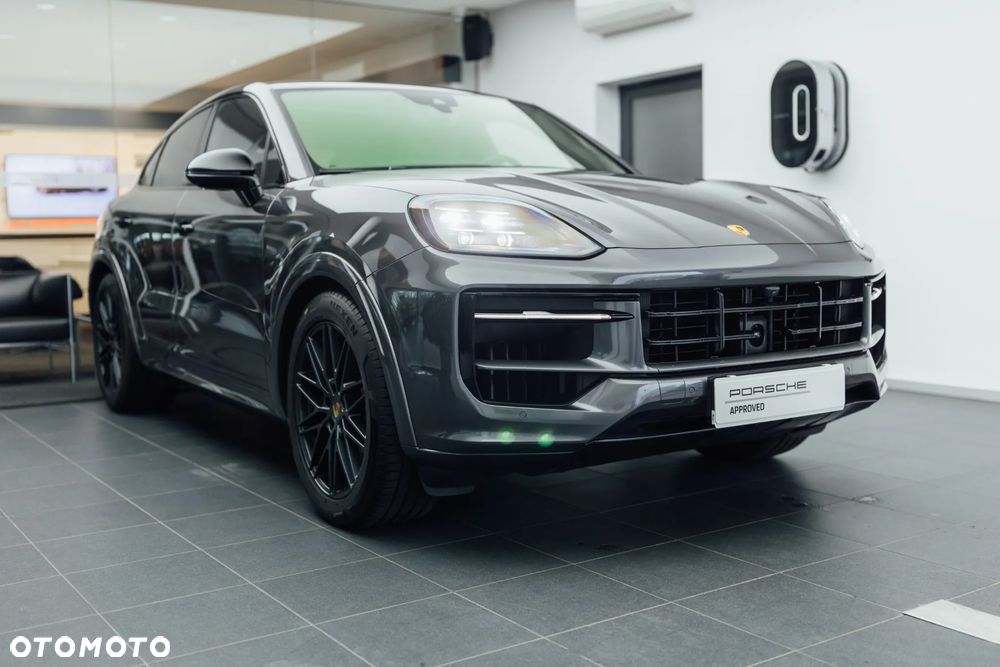 Porsche Cayenne Coupe S - 8