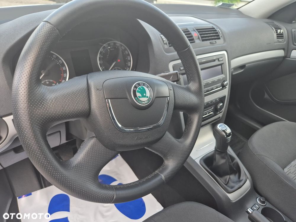 Skoda Octavia 2.0 TDI DPF Ambition - 13