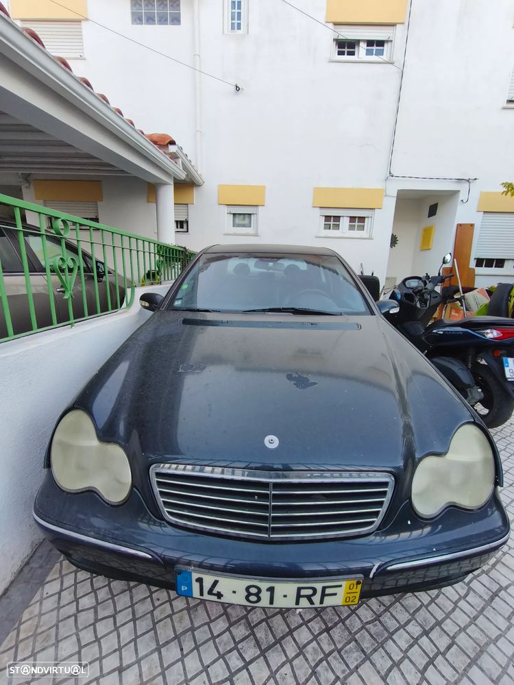 Mercedes-Benz C 200 - 1