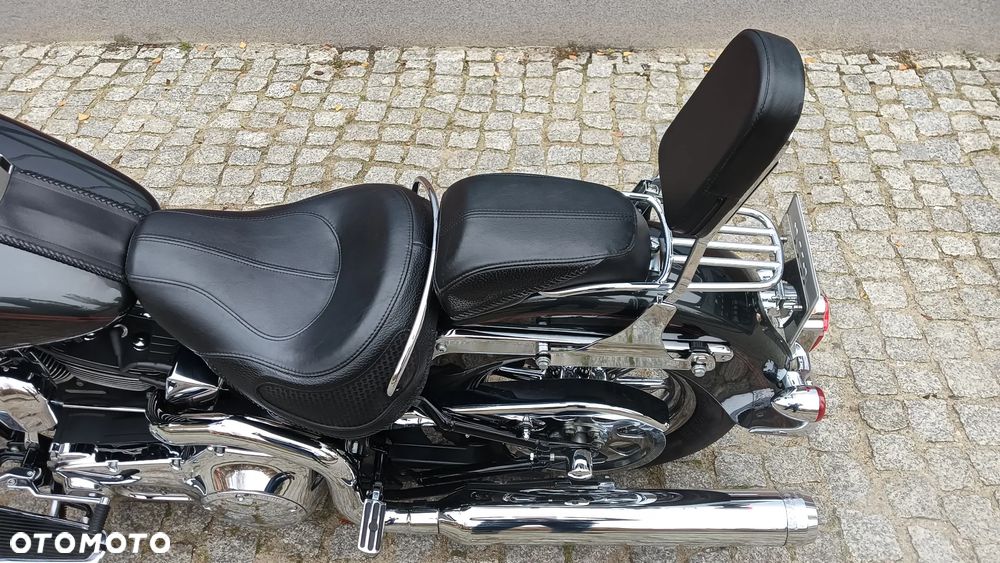 Harley-Davidson Softail Deluxe - 14