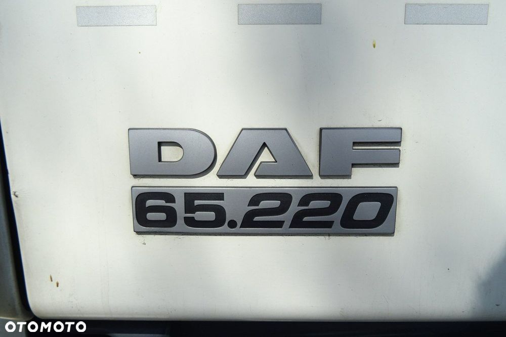 DAF CF 65.220 EURO 5 KONTENER 18P ŁAD 10 TON wINDA KLAPA - 24
