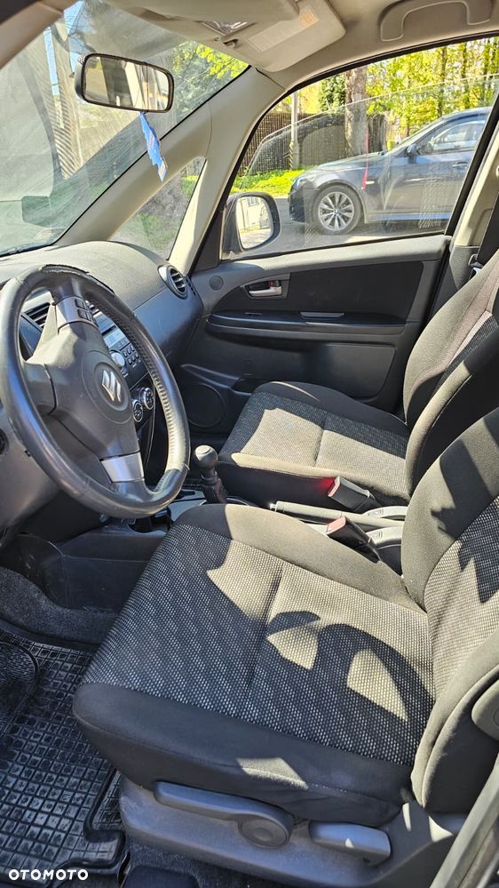 Suzuki SX4 1.6 VVT 4x2 Comfort - 15