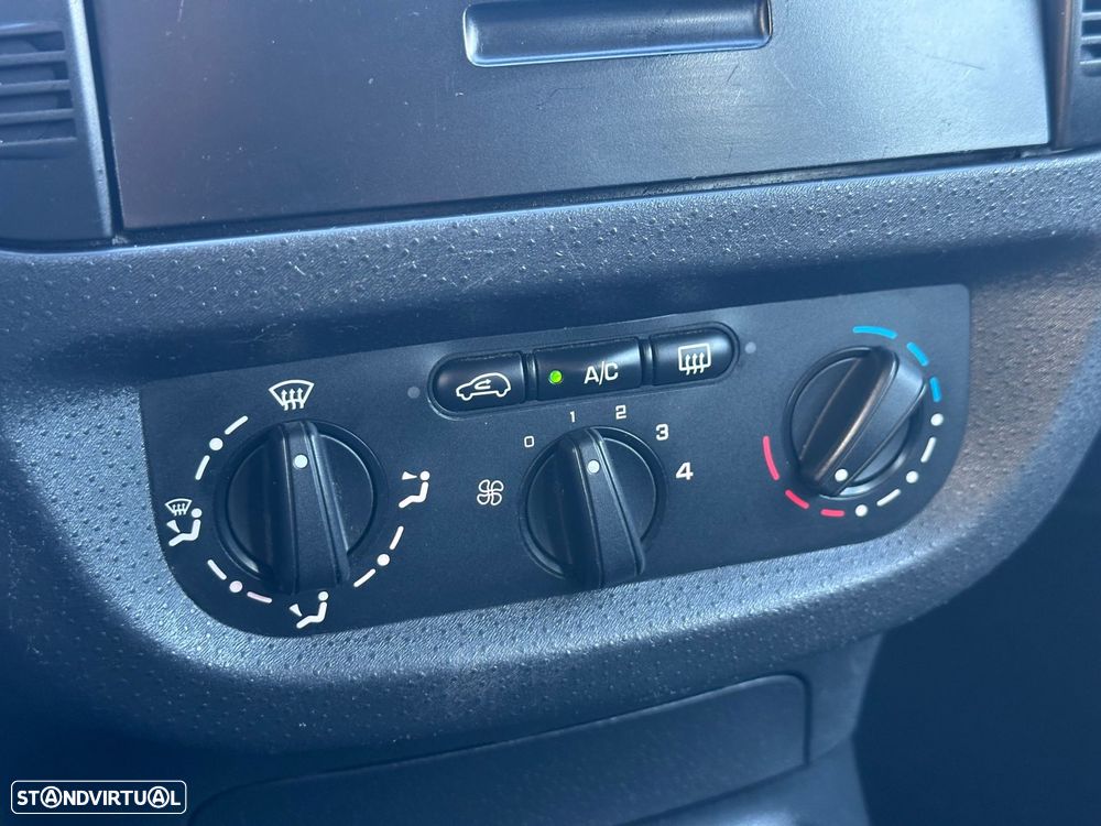 Citroën C2 1.4 HDi SX - 21