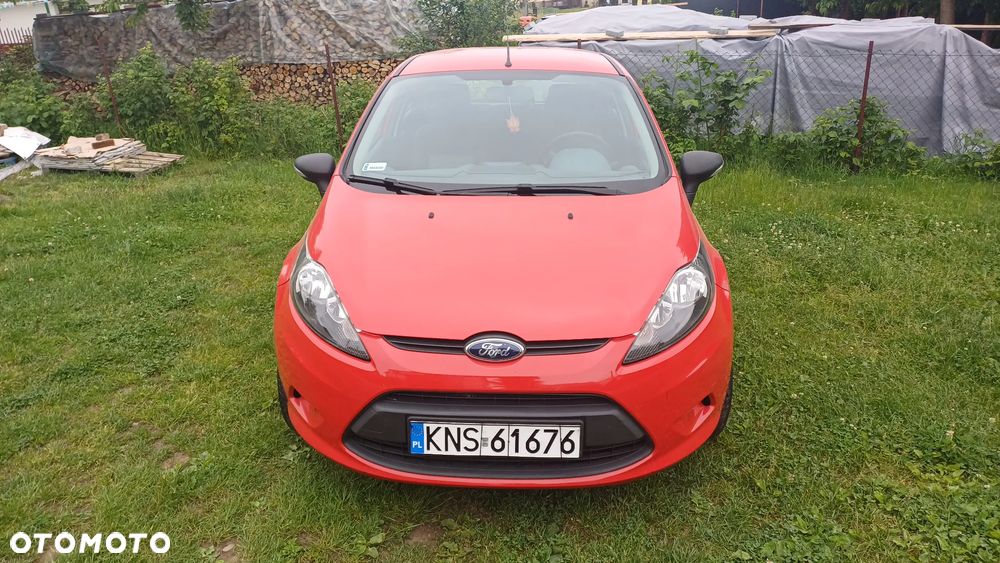 Ford Fiesta 1.25 Ambiente - 2